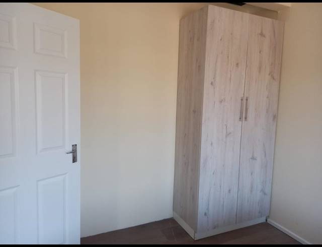 2 BEDROOM PROPERTY TO RENT IN ESCOMBE